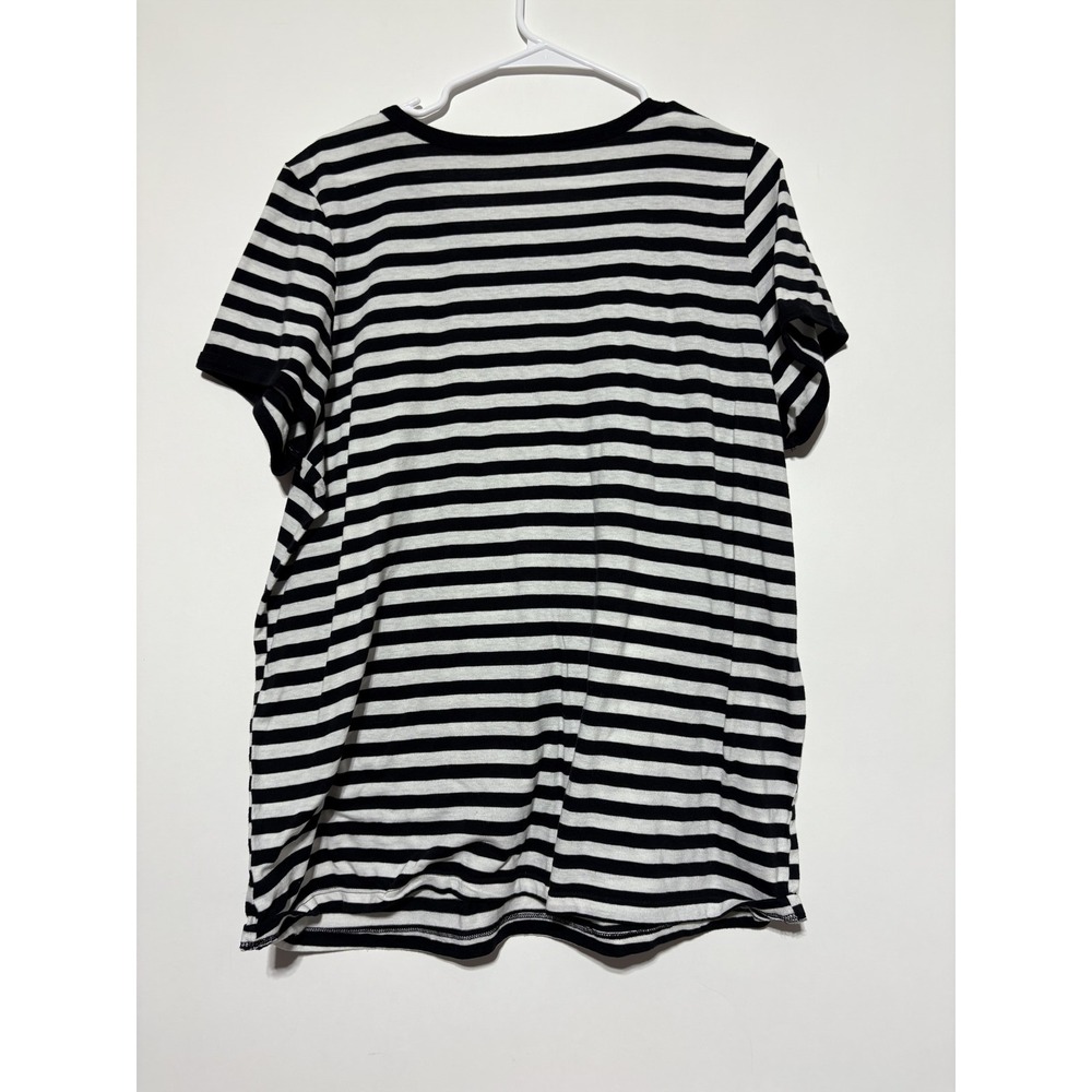 Torrid Nirvana Women Size 2 Striped Shirt - Picture 2 of 3